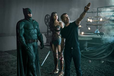 Zack Snyder Explains That Enigmatic Justice League Ending.